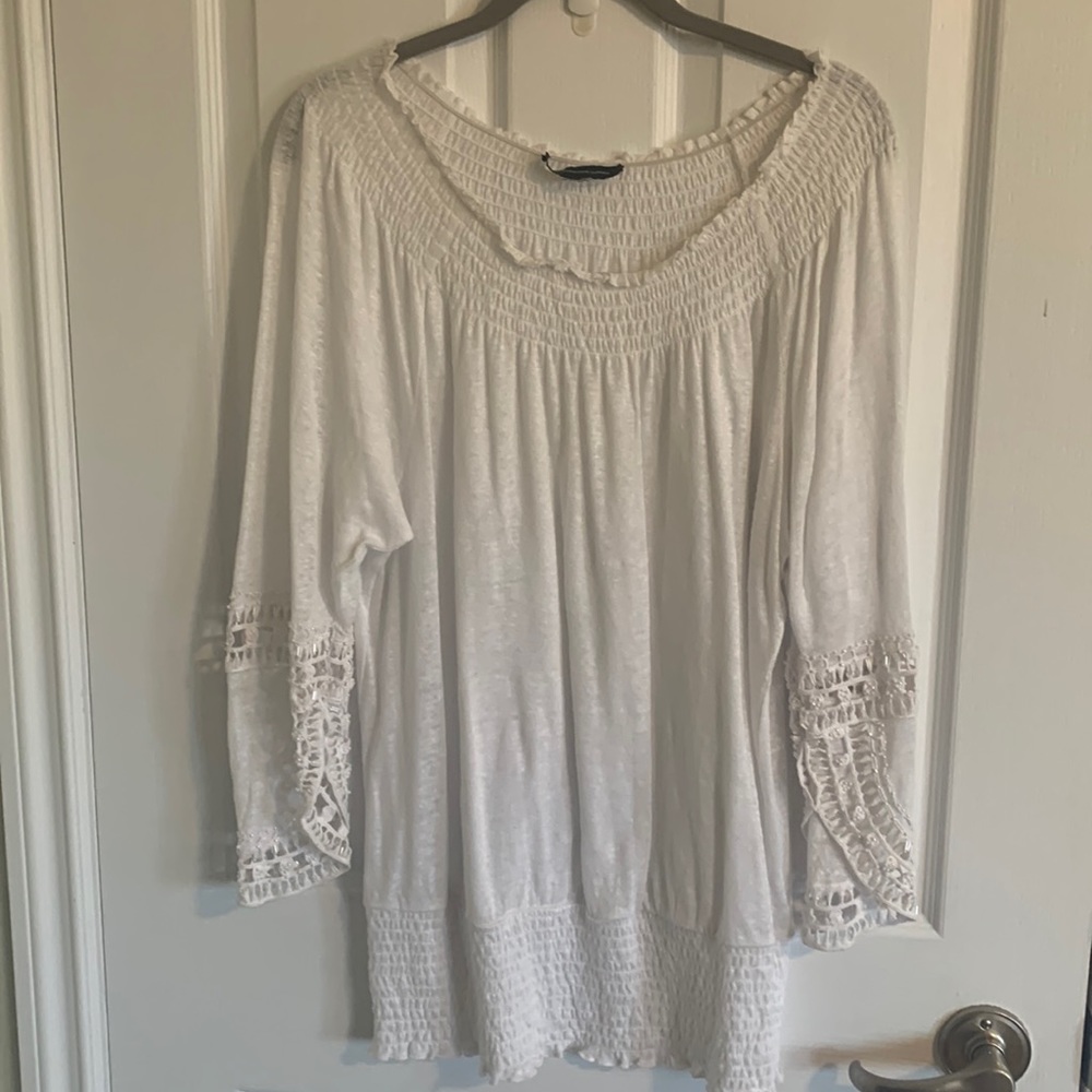 INC ladies long sleeved top
